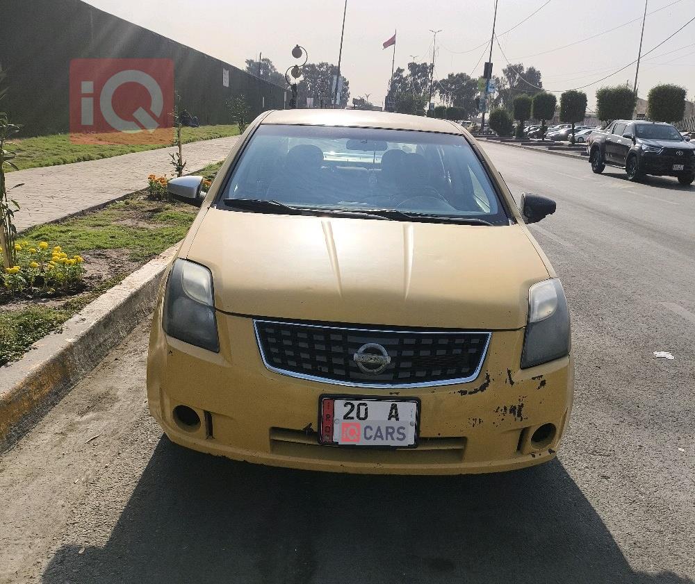 نیسان سێنترا